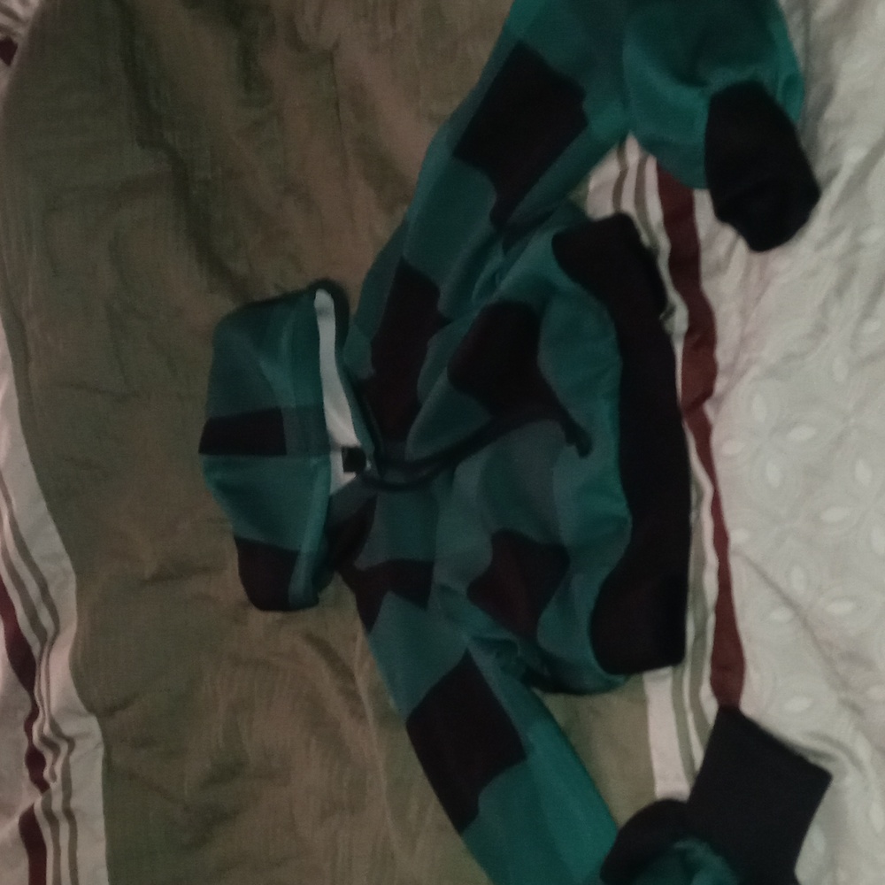Cropped Hoodie